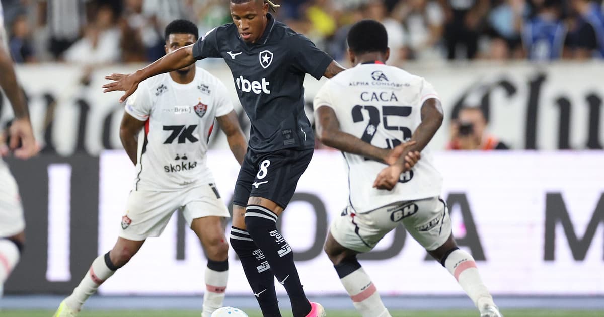 Danilo volta, e Botafogo para em Arcanjo em empate com o Vitória pelo Brasileirão