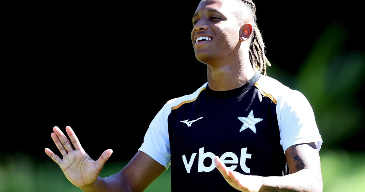 Danilo entra em campo pelo Botafogo e frustra tentativa do Palmeiras