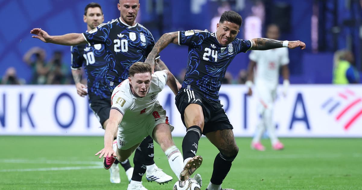 Confusão em Inglaterra x Argentina vira assunto: 'Libertadores'