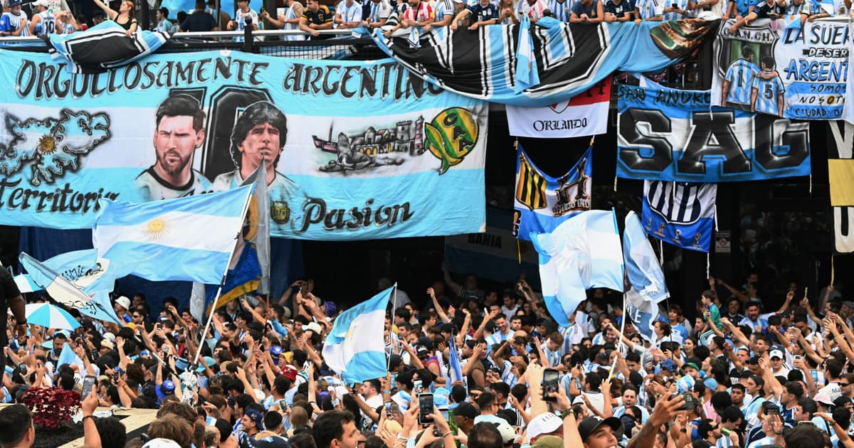 Além do campo: Argentina tem 'ferida aberta' por Malvinas, e duelo com a Inglaterra escala rivalidade