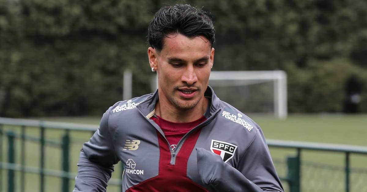 Harmonização de Vini Jr: relembre outros jogadores que fizeram o procedimento