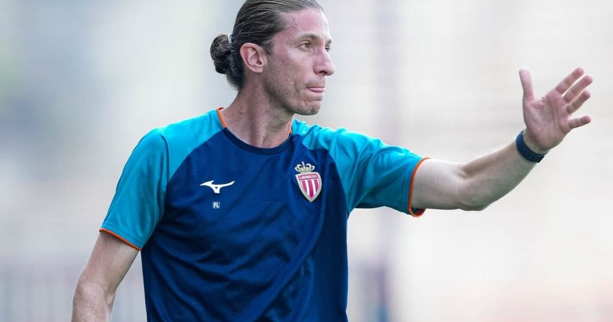 Time de Filipe Luís teria recusado oferta do PSG por astro