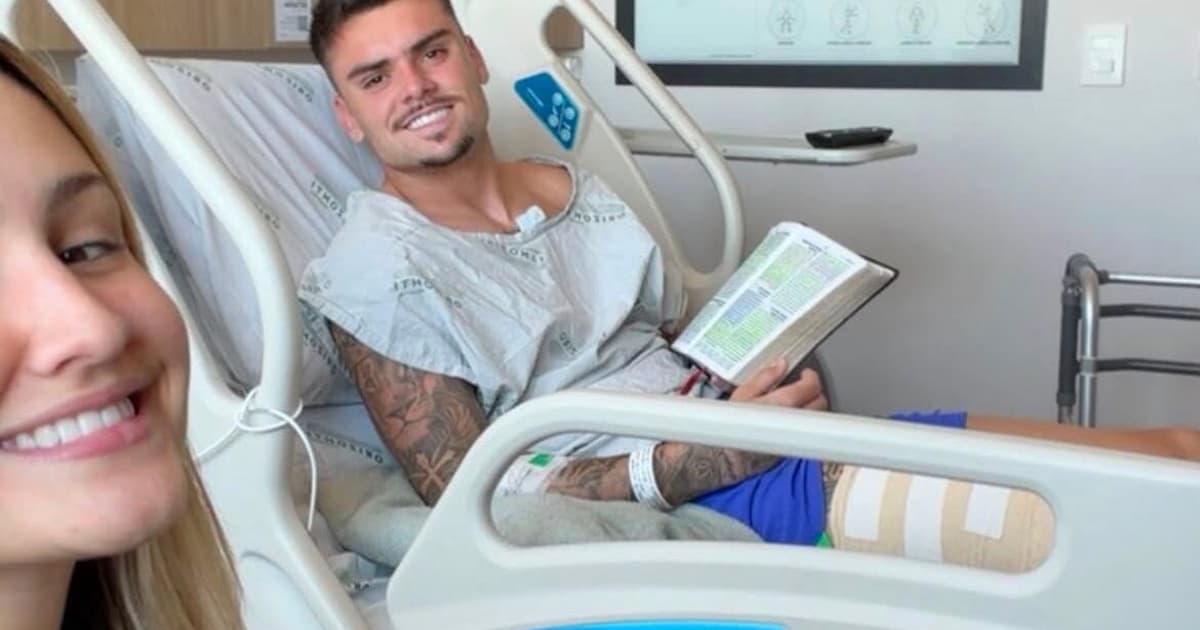 Gabriel Pec se despede temporariamente dos gramados após fratura e promete retorno triunfante