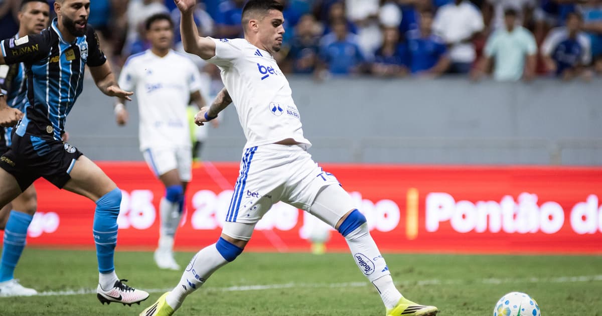 Torcedores reagem a pênalti de Gabriel Pec em Grêmio x Cruzeiro: 'Pior ainda'