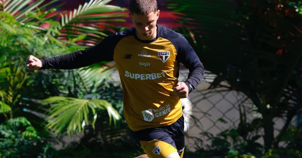 Joia de Cotia Gustavo Santana ganha destaque na intertemporada