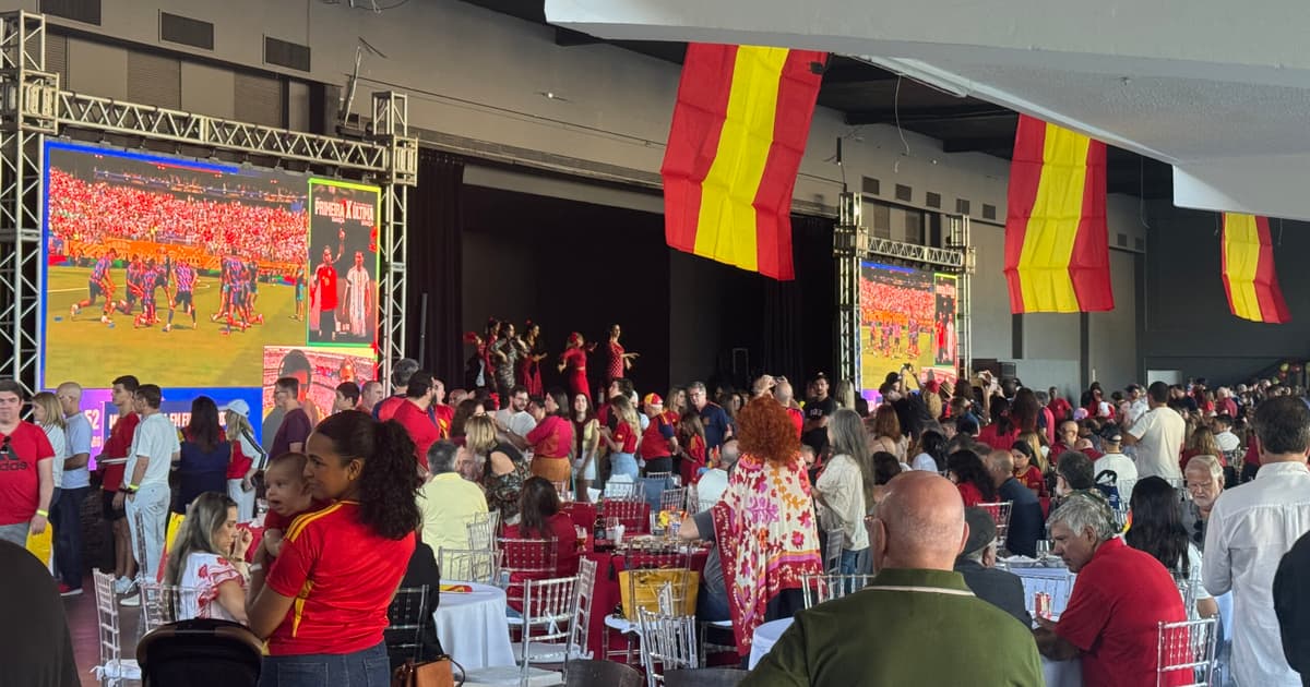 Casa Espanha vira 'point' de torcedores para a final da Copa do Mundo