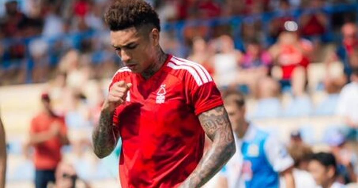 Igor Jesus começa temporada em alta e marca dois gols em dois jogos pelo Nottingham Forest