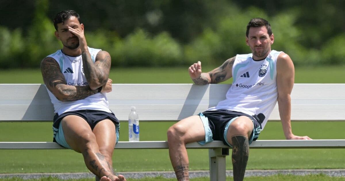 Postura de Messi durante treino antes de final da Copa viraliza; confira