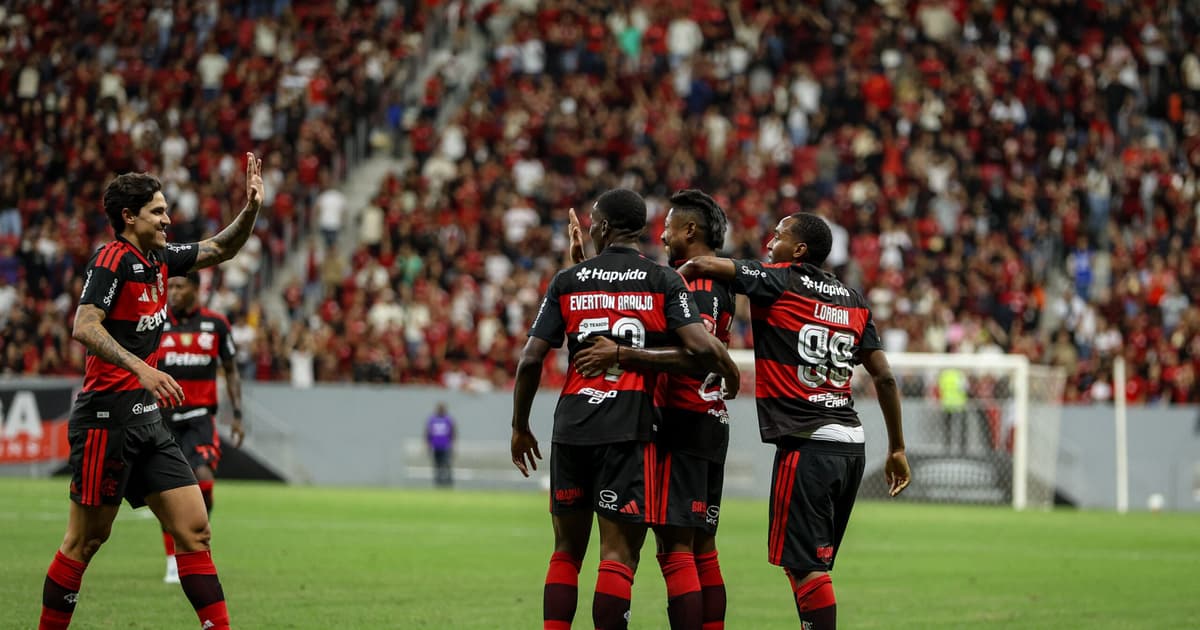 Flamengo brilha e vence Olimpia em amistoso emocionante