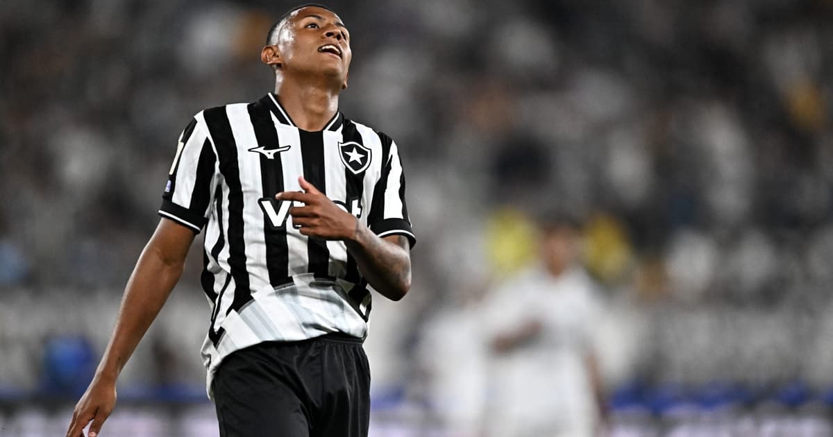 Torcedores reagem ao retorno do Brasileirão: 'Borracharia'