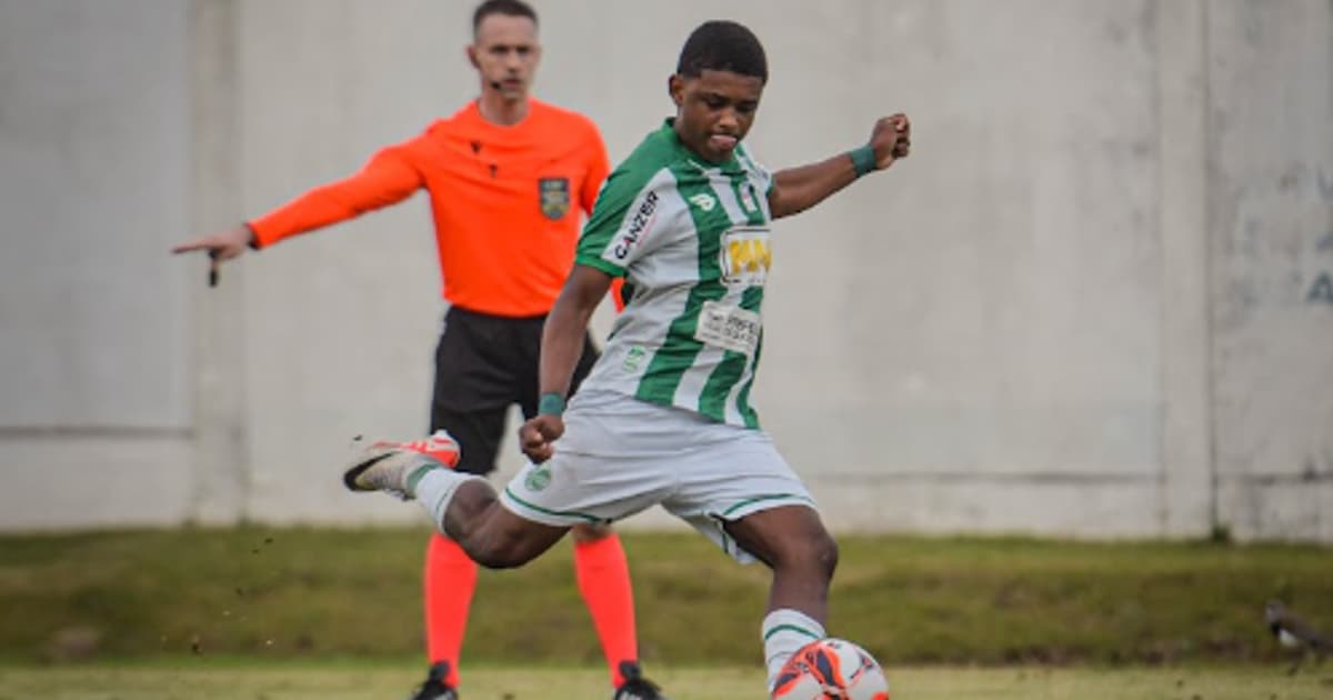 Clube brasileiro anuncia jogador descoberto por inteligência artificial