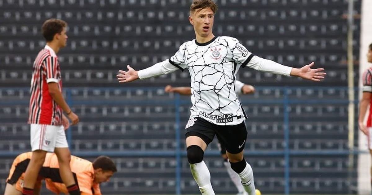 Corinthians rescinde com atacante da base que tinha multa de R$ 1 bilhão