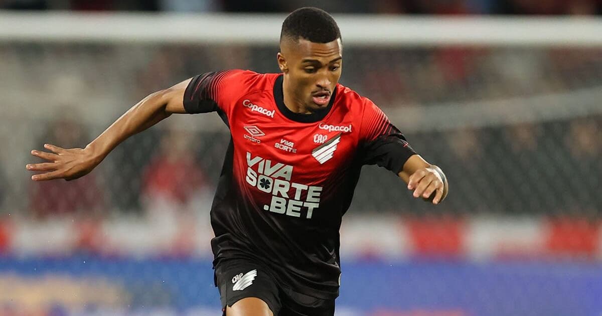 Veja gol em Athletico-PR x Internacional: Leozinho abre placar para Furacão
