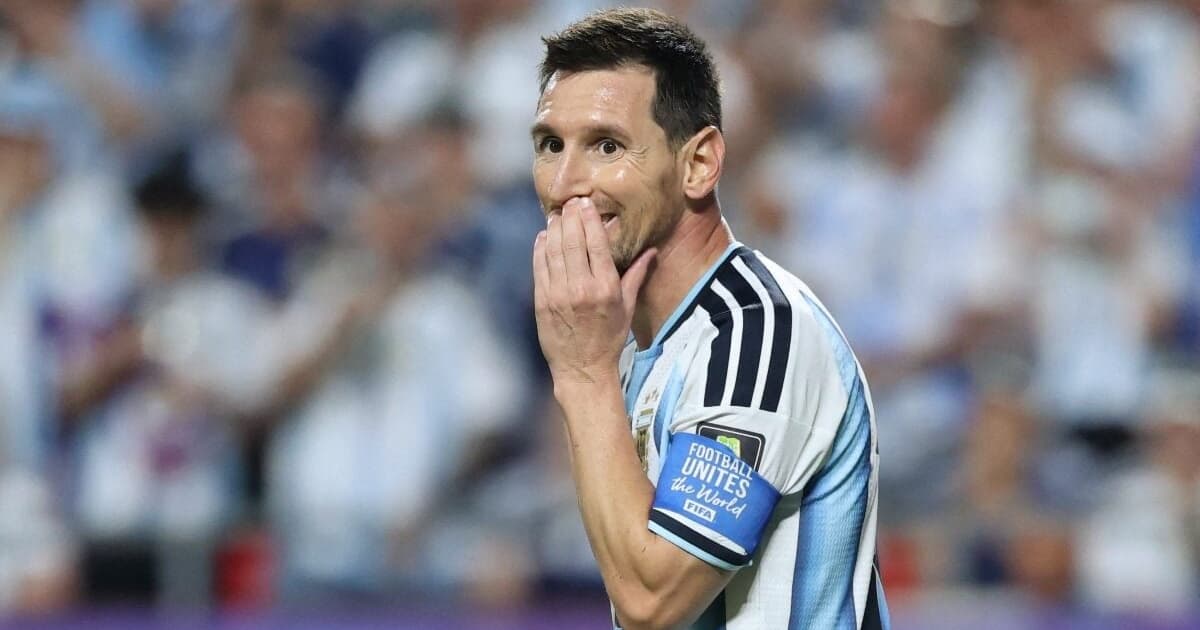 Chance desperdiçada por Messi em Argentina x Suíça choca torcedores: 'Inacreditável'