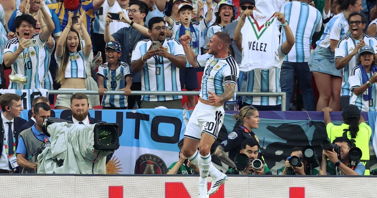 Messi passa em branco, mas Argentina vence a Suíça na prorrogação e avança na Copa