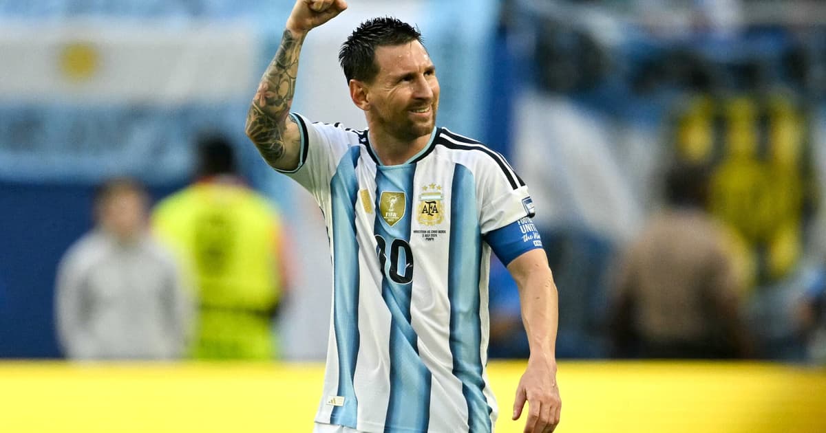 Favorável a Messi? Craque nunca perdeu com árbitro de Inglaterra x Argentina