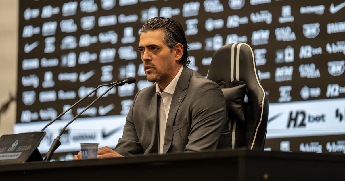 Paulo Bracks abre o jogo sobre contratações do Atlético