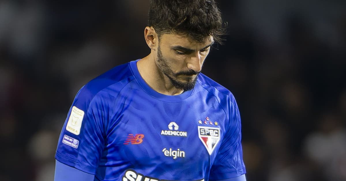Rafael admite crise no São Paulo e pede união para tirar clube da situação