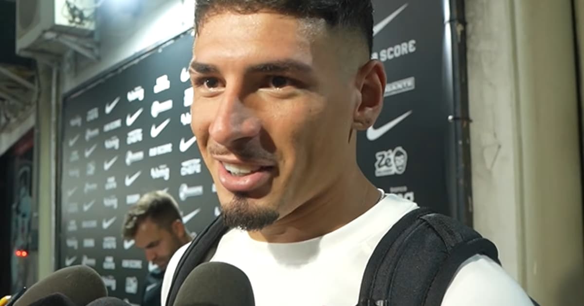 Saldivia responde sobre possível saída do Vasco: 'Vou morrer aqui'