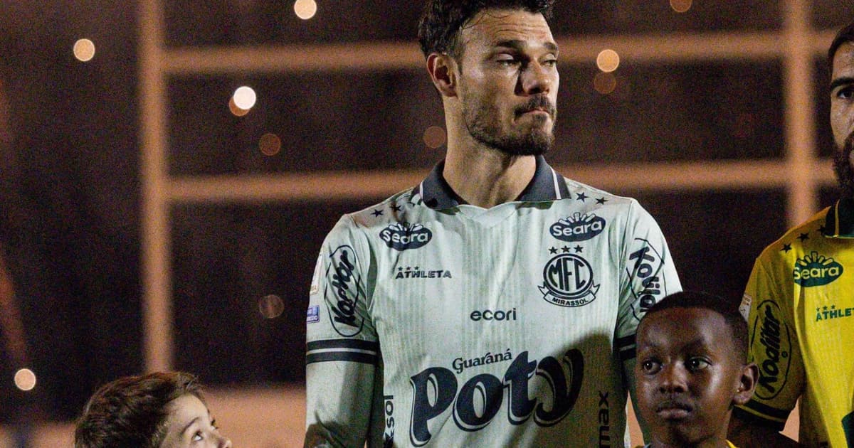 Goleiro Thomazella celebra vitória do Mirassol em noite de estreia: 'Sensação única'