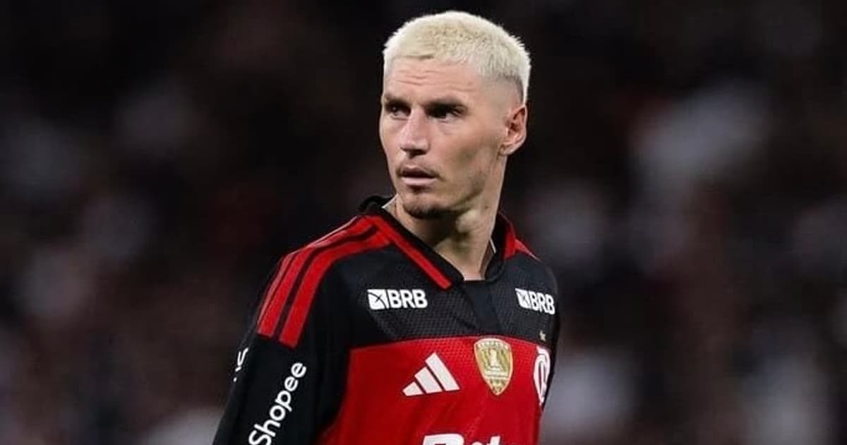 Resposta de Varela alerta torcida do Flamengo: 'O único com coragem'