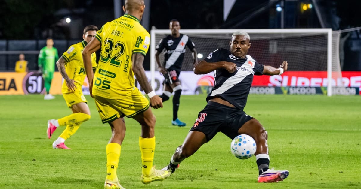 Vasco joga mal, mas conquista o empate com golaço de Andrés Gómez