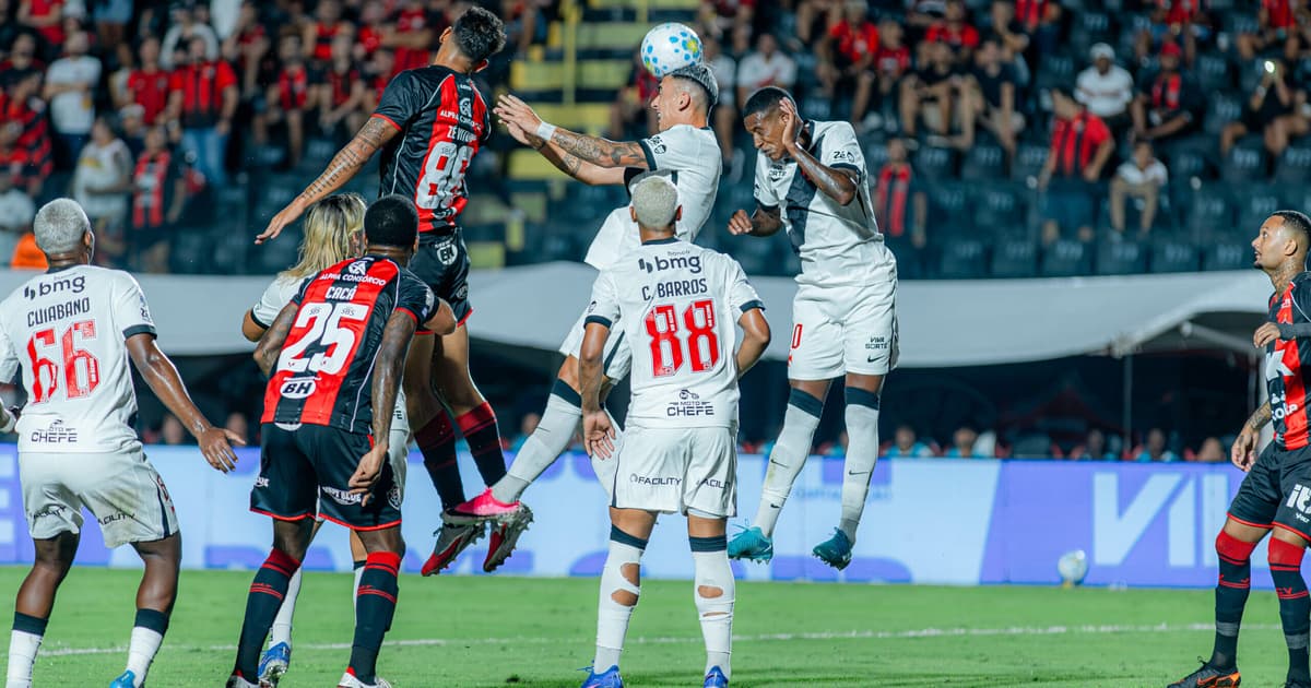 Dê suas notas: quem foi o pior na derrota do Vasco para o Vitória?