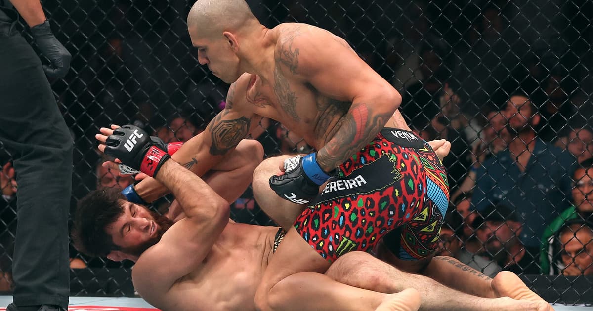 Ankalaev admite trauma pós-Alex Poatan antes de voltar ao UFC
