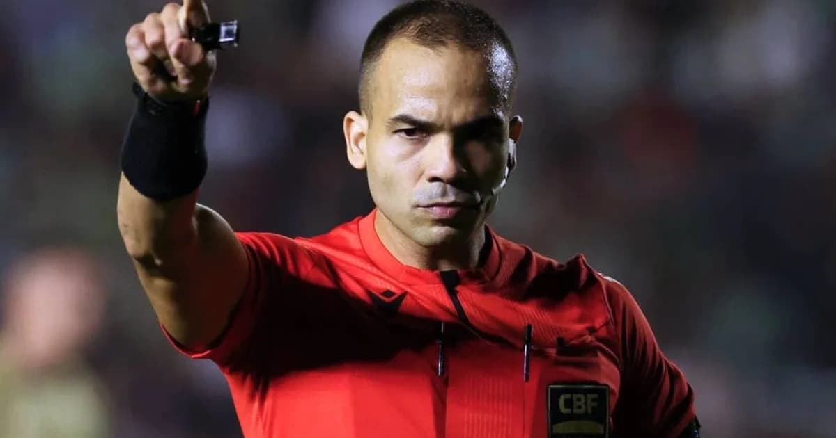 Quem é o árbitro de Vitória x Palmeiras? Alex Stefano já negou orientação do VAR