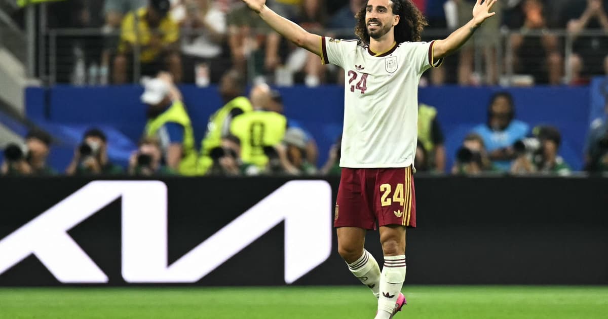 Cucurella promete tatuar rosto de De la Fuente se Espanha vencer a Copa: 'É uma boa'