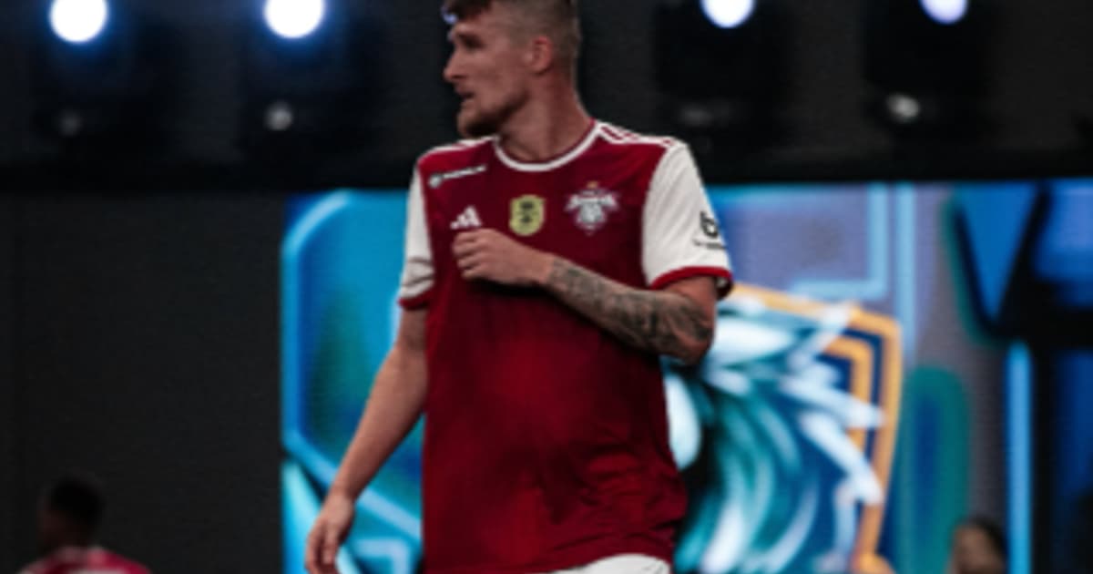 Desimpain entra em campo para decisão no Mundial da Kings League