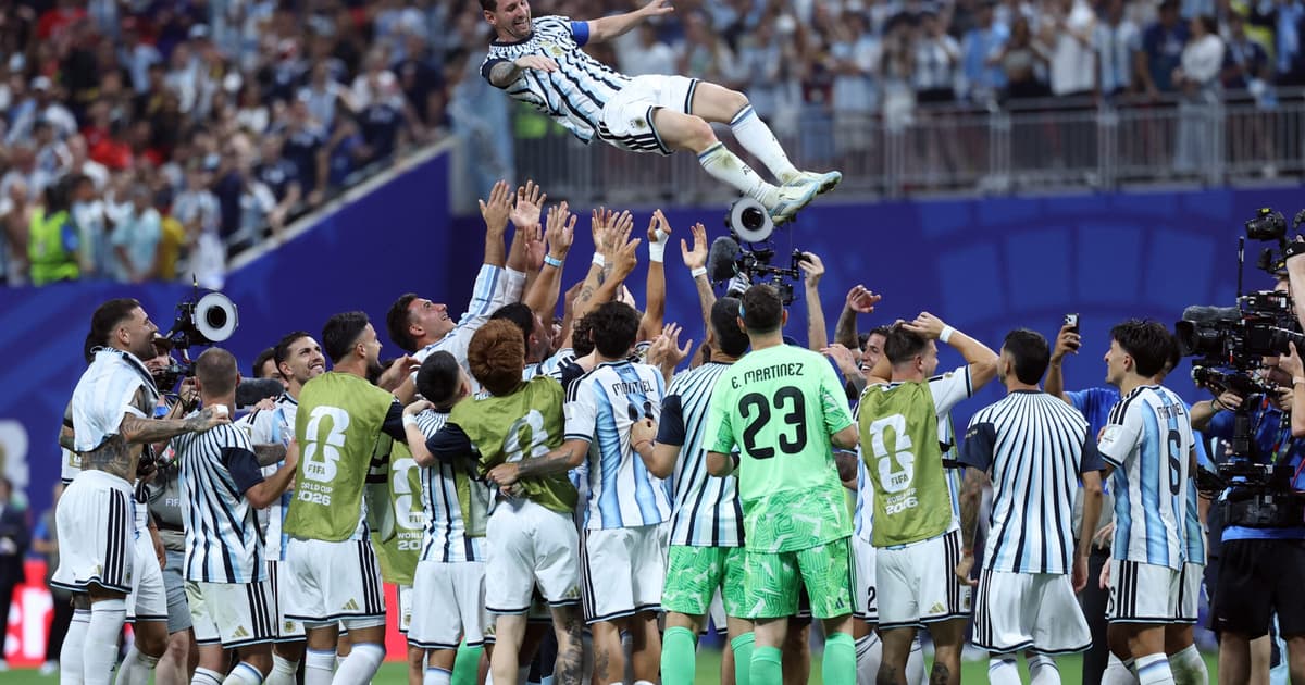 'Deus ressuscitou': imprensa internacional exalta Argentina e Messi em virada na Copa