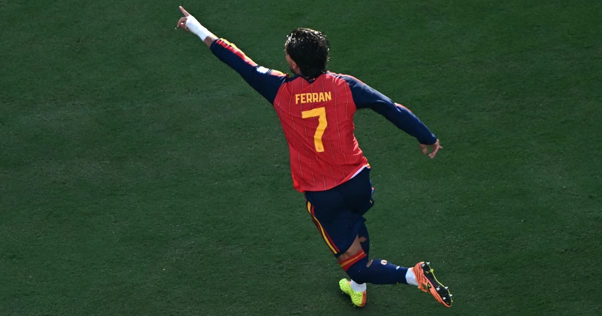 Dê suas notas: Espanha domina Argentina, marca no fim e é campeã do mundo