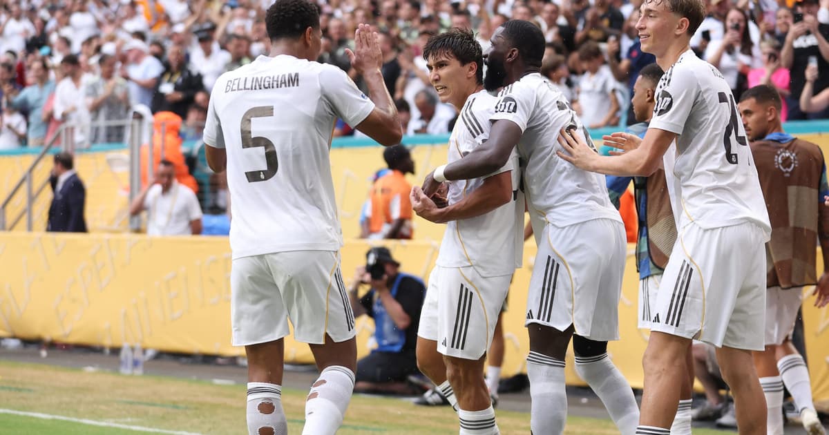 Clube da Premier League encaminha contratação de dupla do Real Madrid, diz jornal
