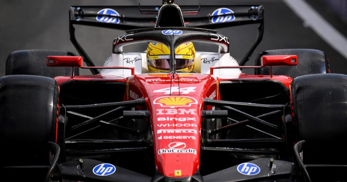 Lewis Hamilton tira Russell de Spa, atropela mecânico e assume vice da F1 2026