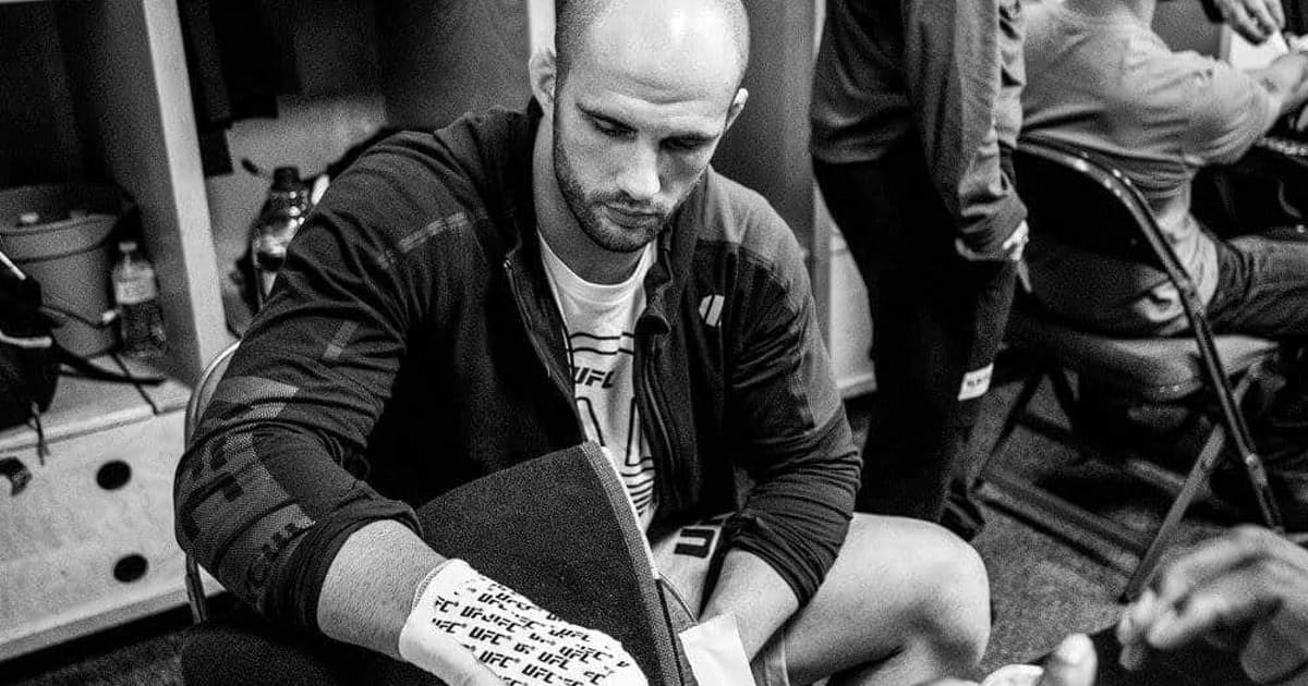 Lutador do UFC pega 16 meses de suspensão por doping