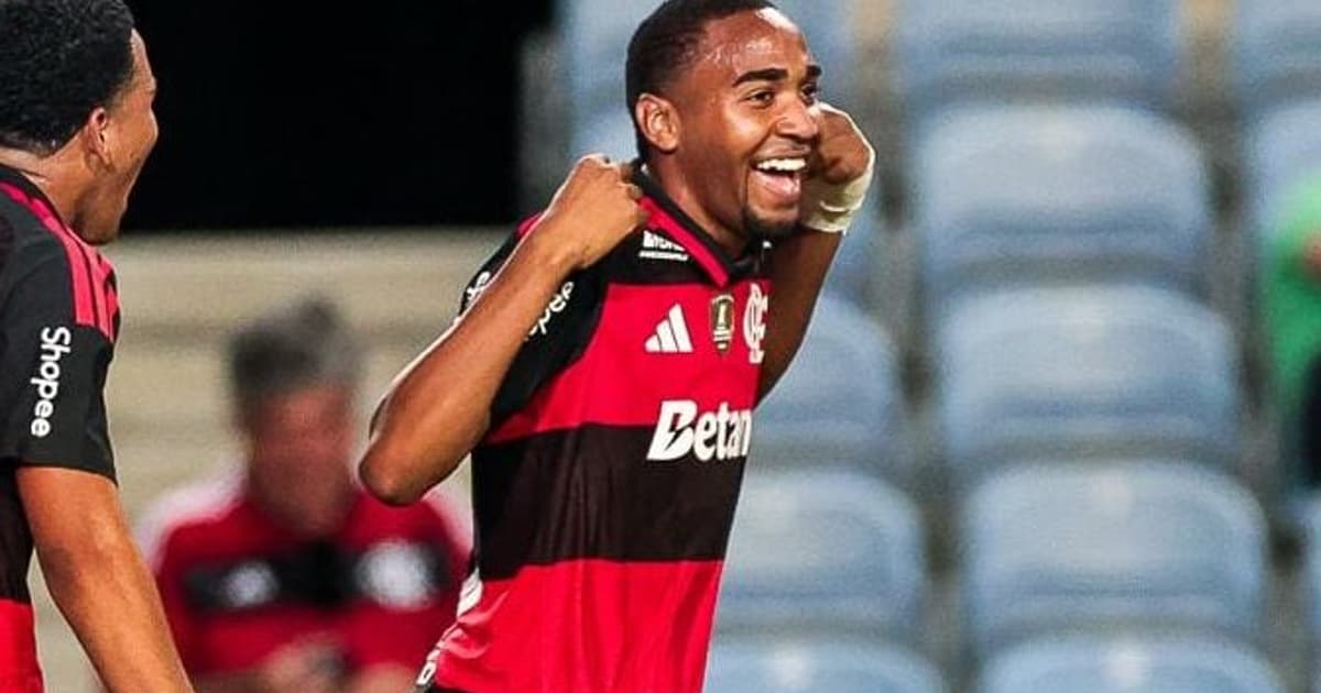 Lorran ganha espaço no Flamengo com boa atuação e gol em Portugal