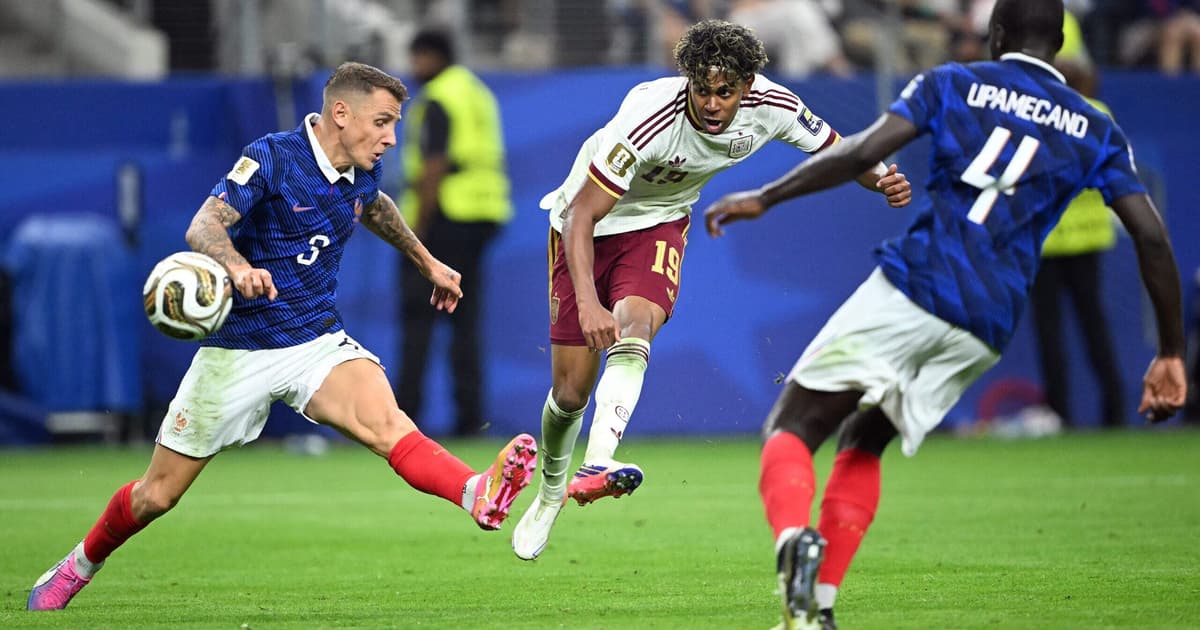PSG fecha contratação de astro da França criticado na Copa