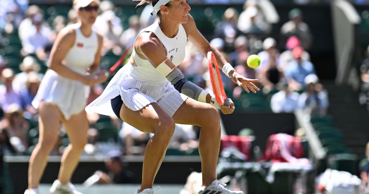 Luisa Stefani fica com o vice na final de duplas de Wimbledon