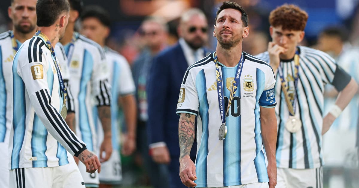 Messi não retorna à Argentina após vice na Copa; veja quem também não volta ao país