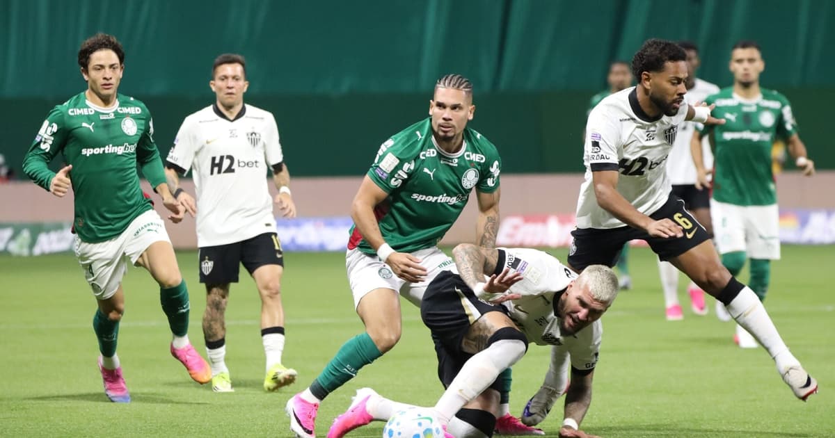 Paulinho faz história no Palmeiras: ídolo ganha apoio incondicional da torcida e elogios de Abel
