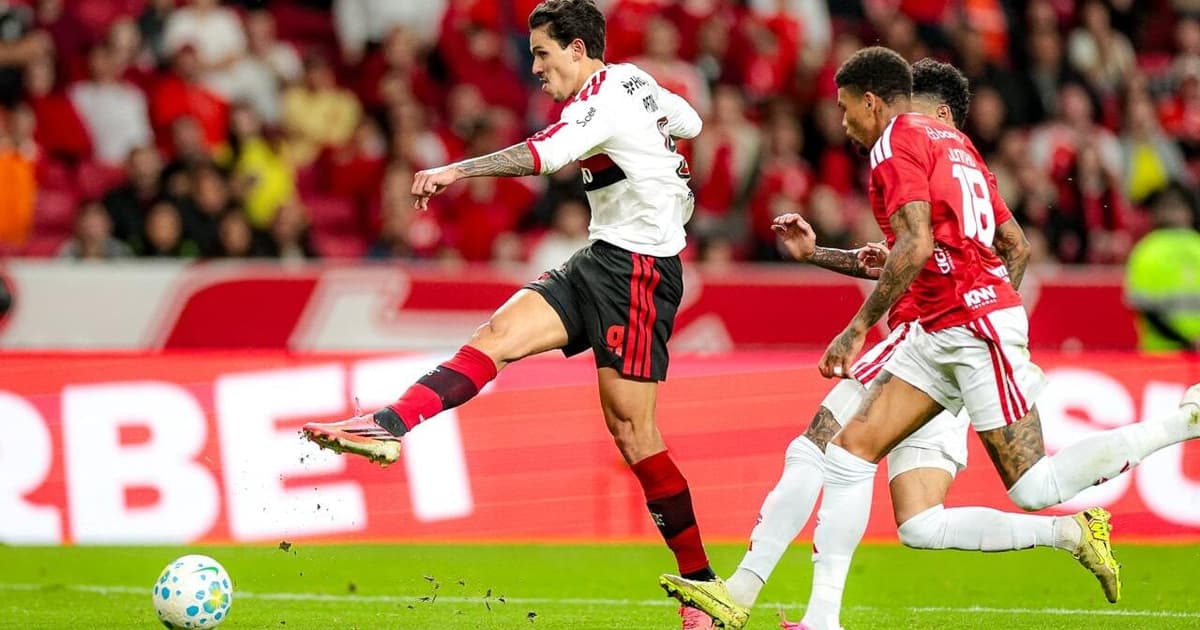 Flamengo volta a jogar mal e só empata com um Internacional em crise no Brasileirão