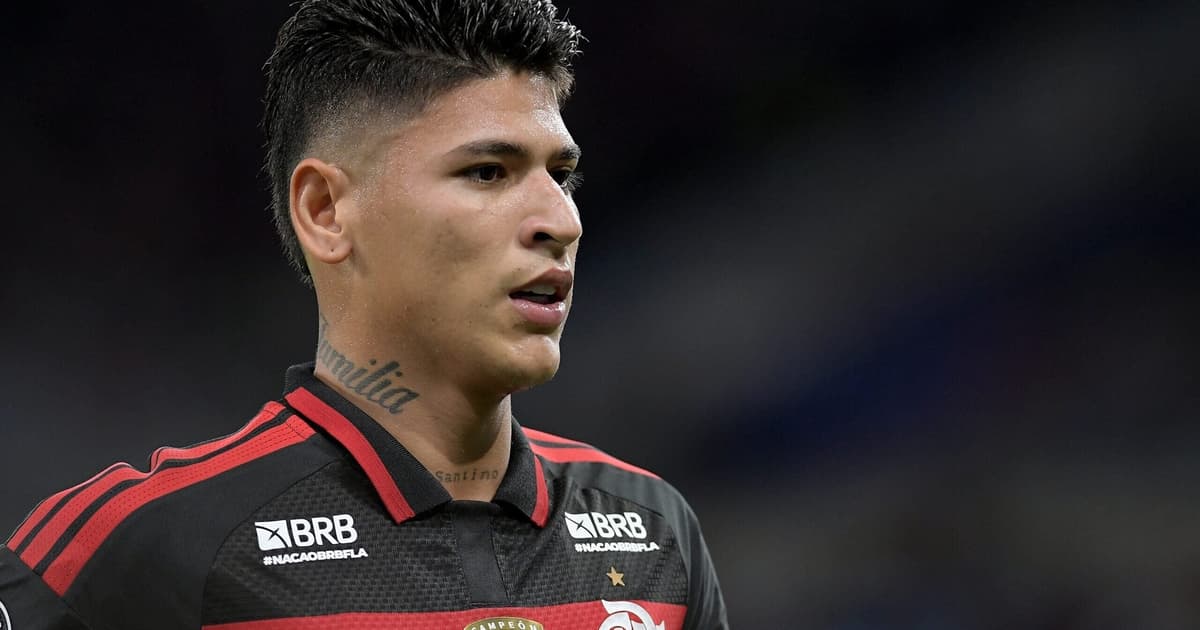 Carrascal destaca união do Flamengo após vitória sobre o Botafogo
