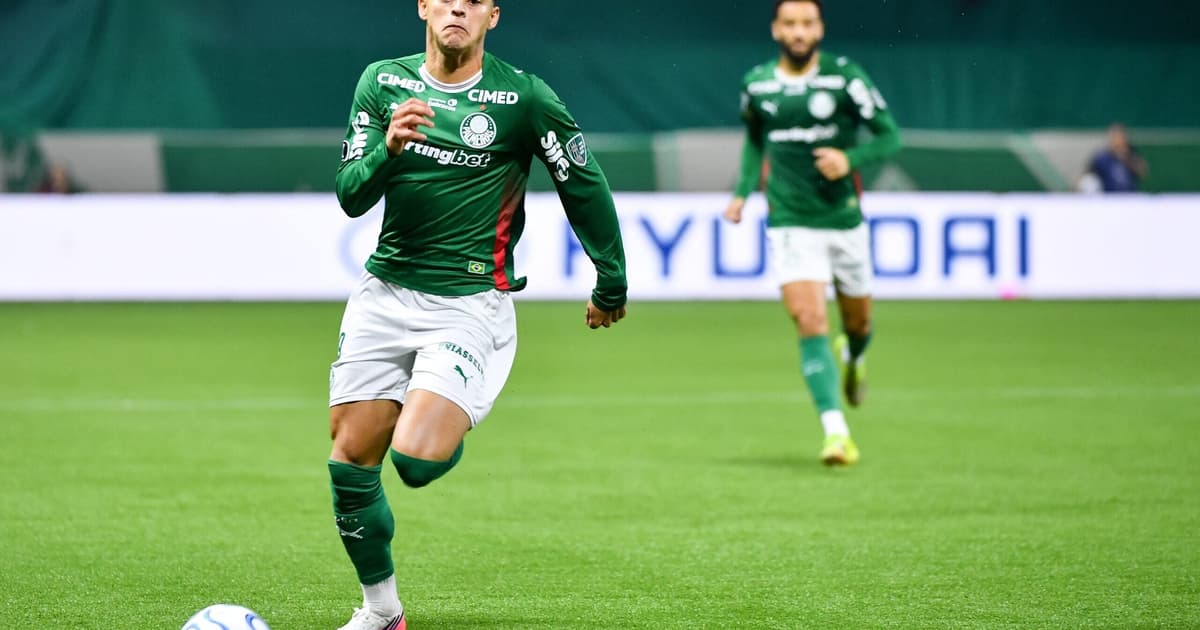 Sosa tem lesão e vira baixa no Palmeiras; Khellven avança em recuperação