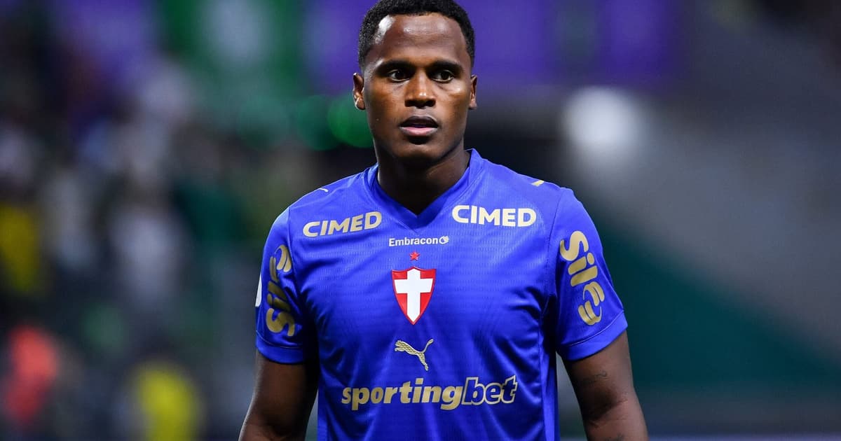 Arias e Gómez serão reavaliados, e Abel revela plano do Palmeiras no Brasileirão