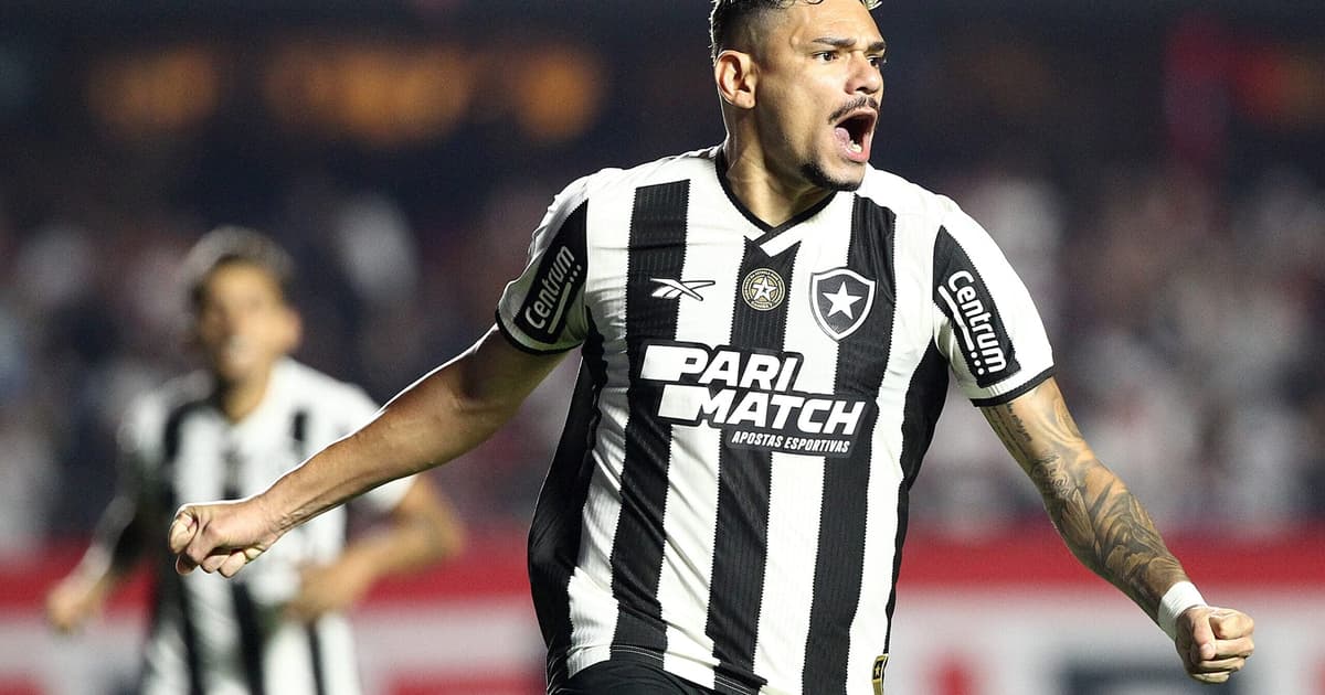 Botafogo e Tiquinho Soares costuram acordo; entenda contrato