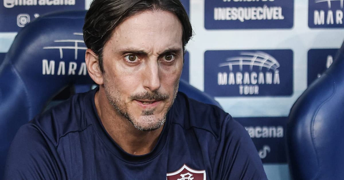 Fluminense anuncia saída de Zubeldía e comissão técnica