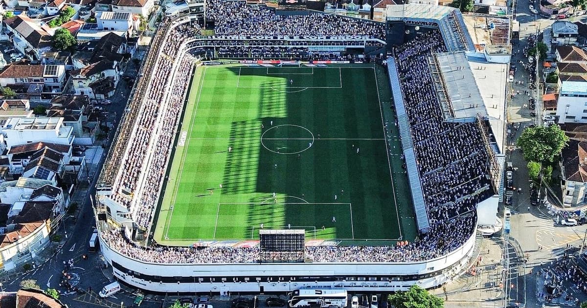 Grupo de conselheiros do Santos rejeita projeto de SAF no clube