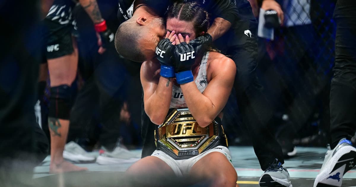 Brasileira campeã do UFC revela provocações de rival antes de defesa do cinturão