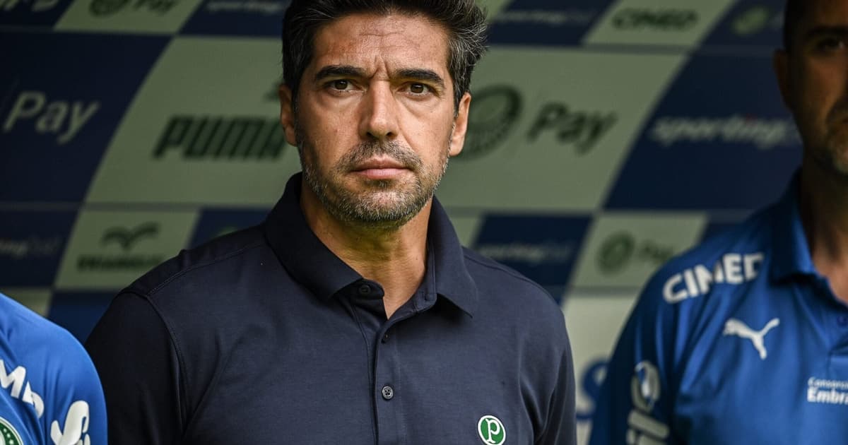 Torcida do Palmeiras manda recado a Abel após empate com o Internacional